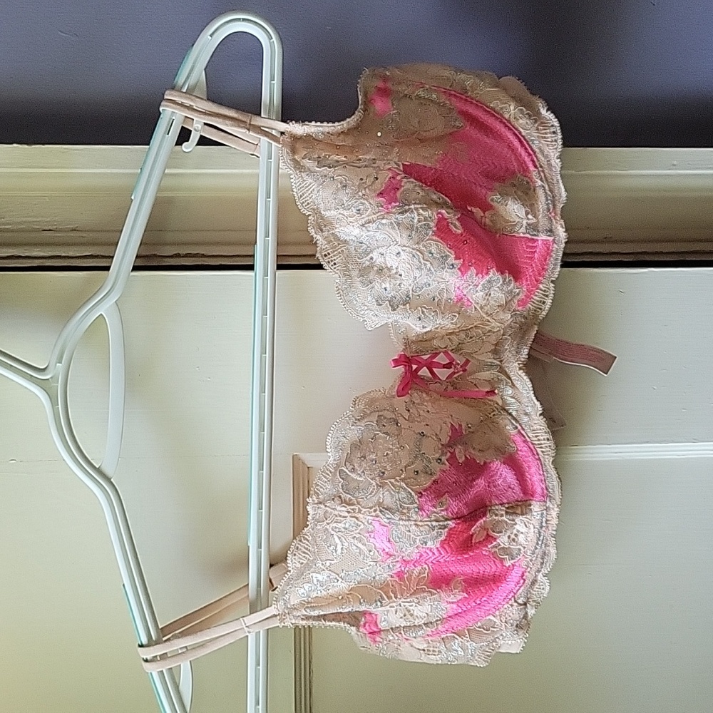 Victoria's Secret bra